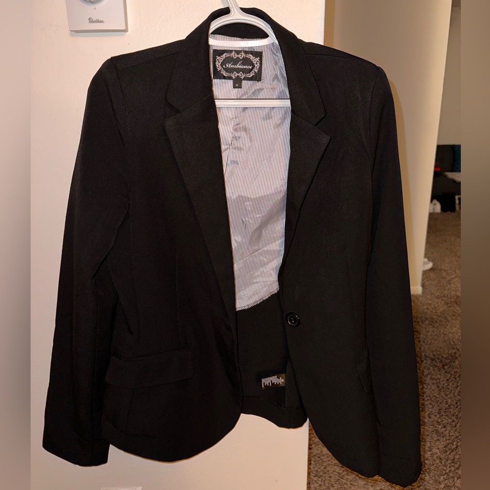 Women’s Black Blazer